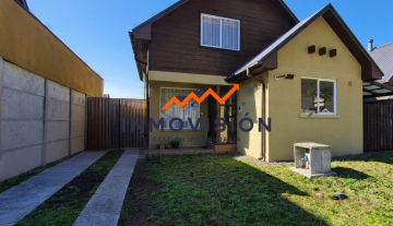 Inmovisión Gestión Inmobiliaria VENDE  Cómoda y Práctica Casa en Condominio Hacienda Mariposas